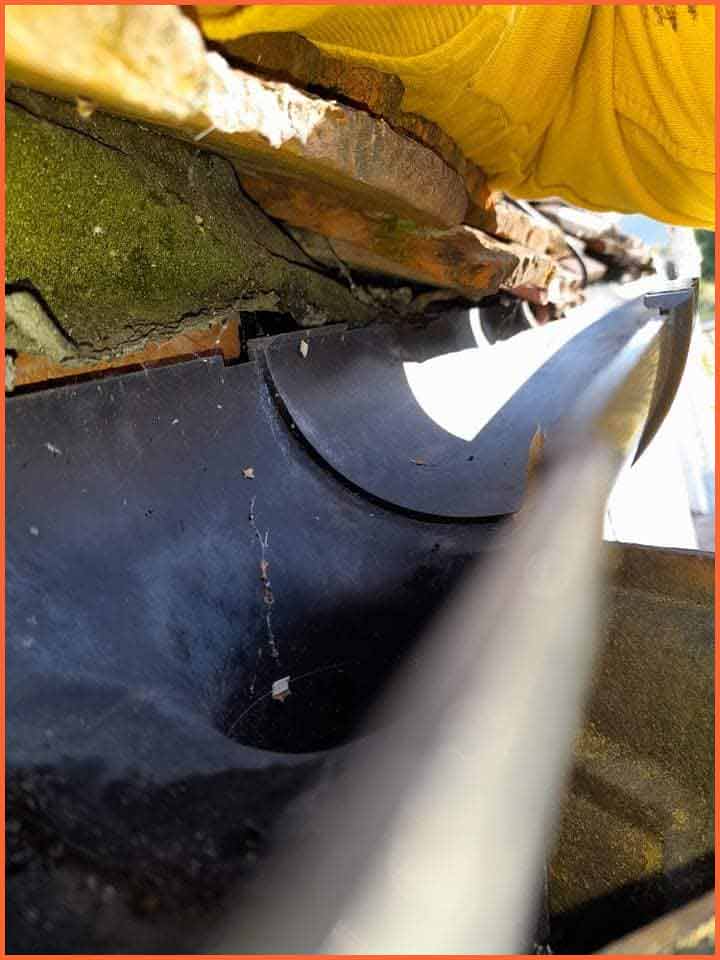 SDCH Gutter Clearance